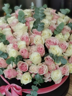 Pink & White Rose Box